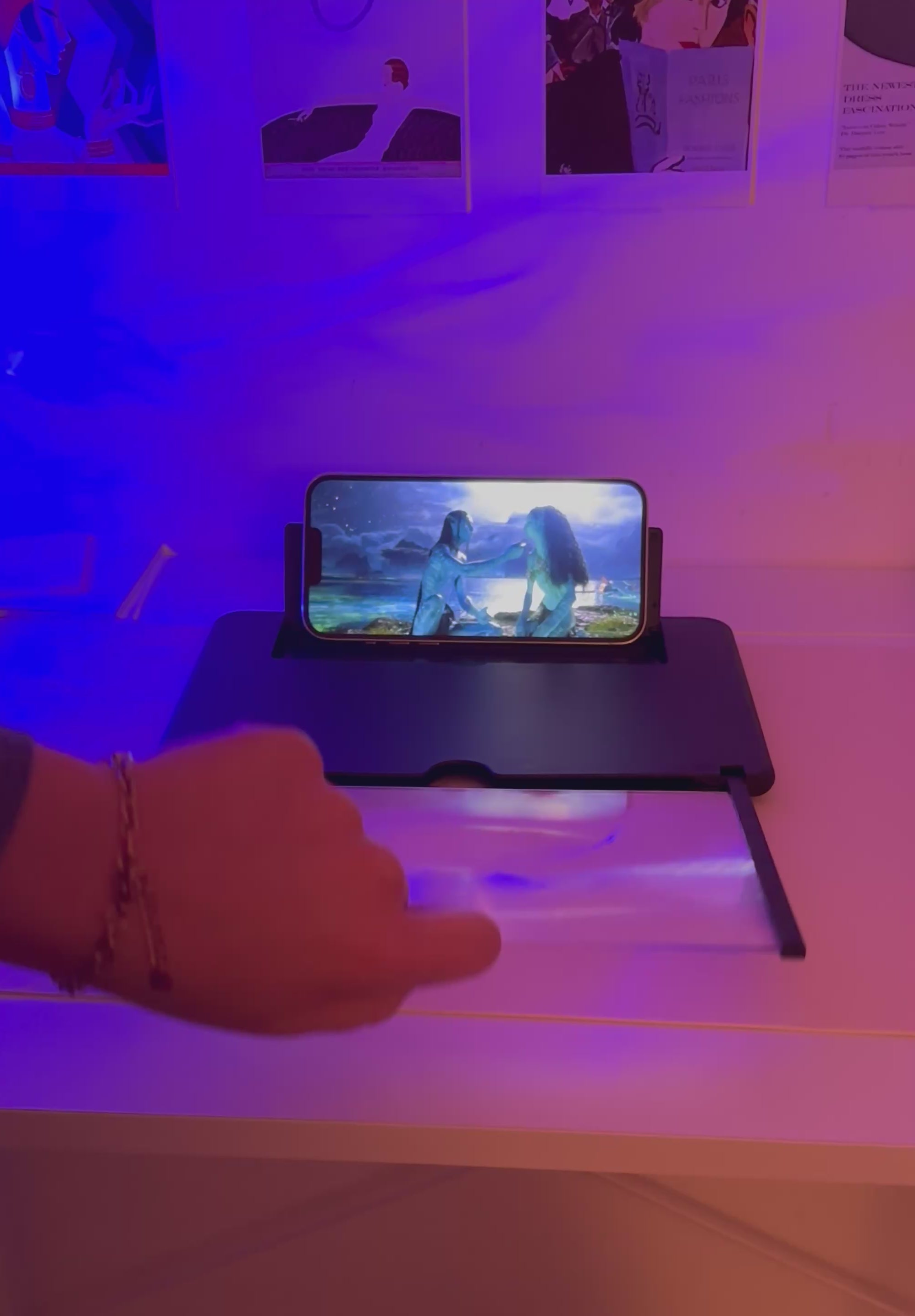 Φόρτωση βίντεο: 